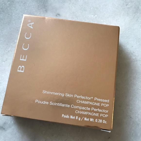 BECCA Other - Becca highlight “champagne pop”